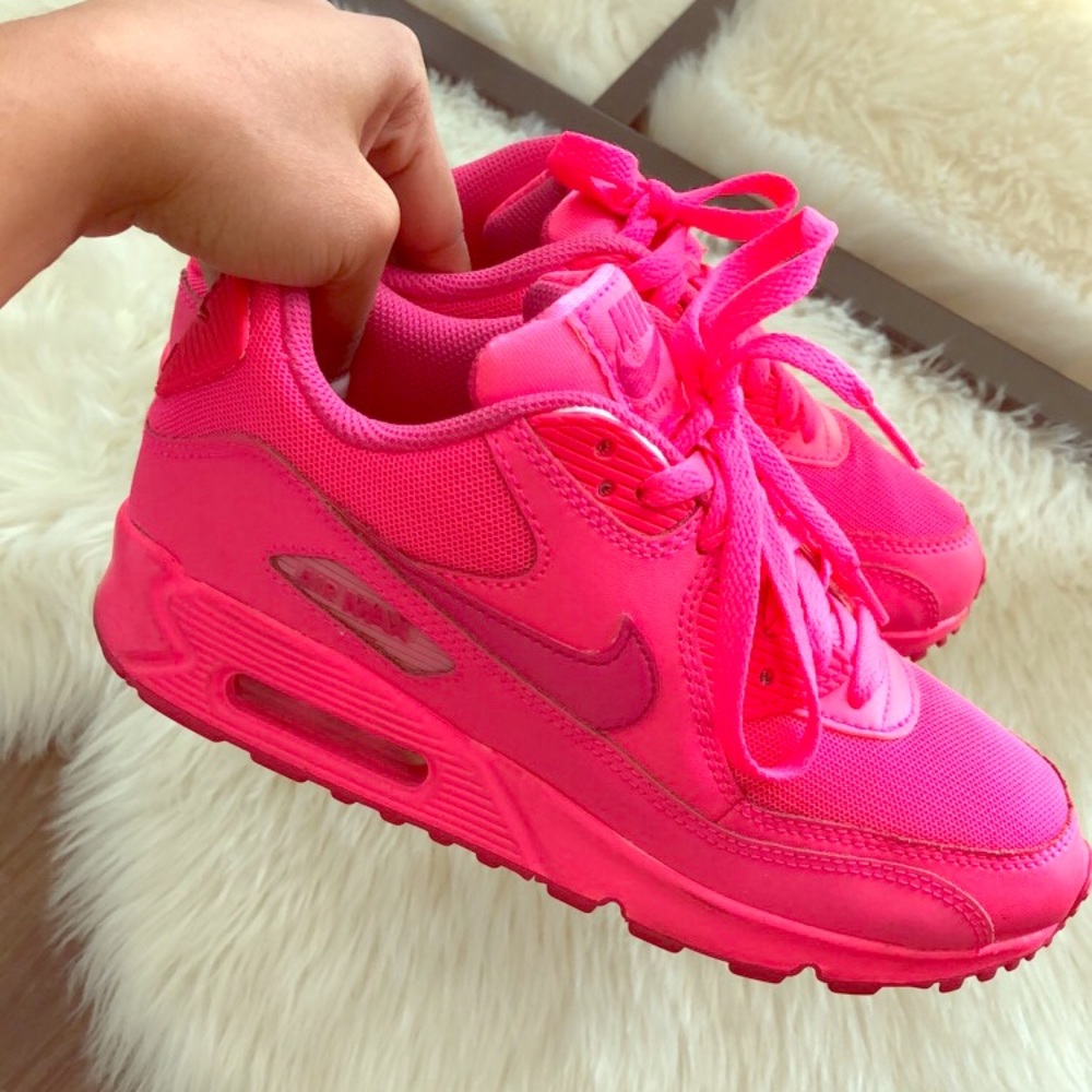 Nike Air Max 90’s (Hot Pink)